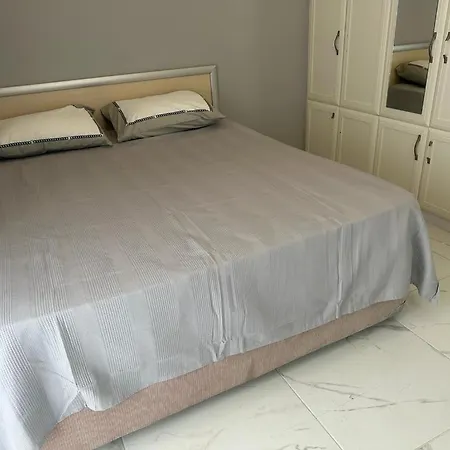 Beachfront With 6 Oceanview Terraces Вилла