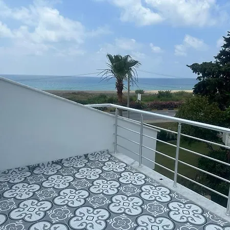 Beachfront With 6 Oceanview Terraces Villa Alanya